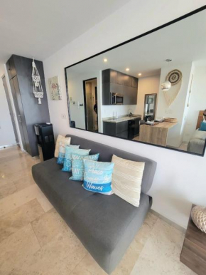 Ubicación ideal, condo a pasos de la Avenida 38